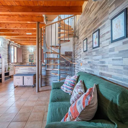 Marta Maria Con Giardino Villa *